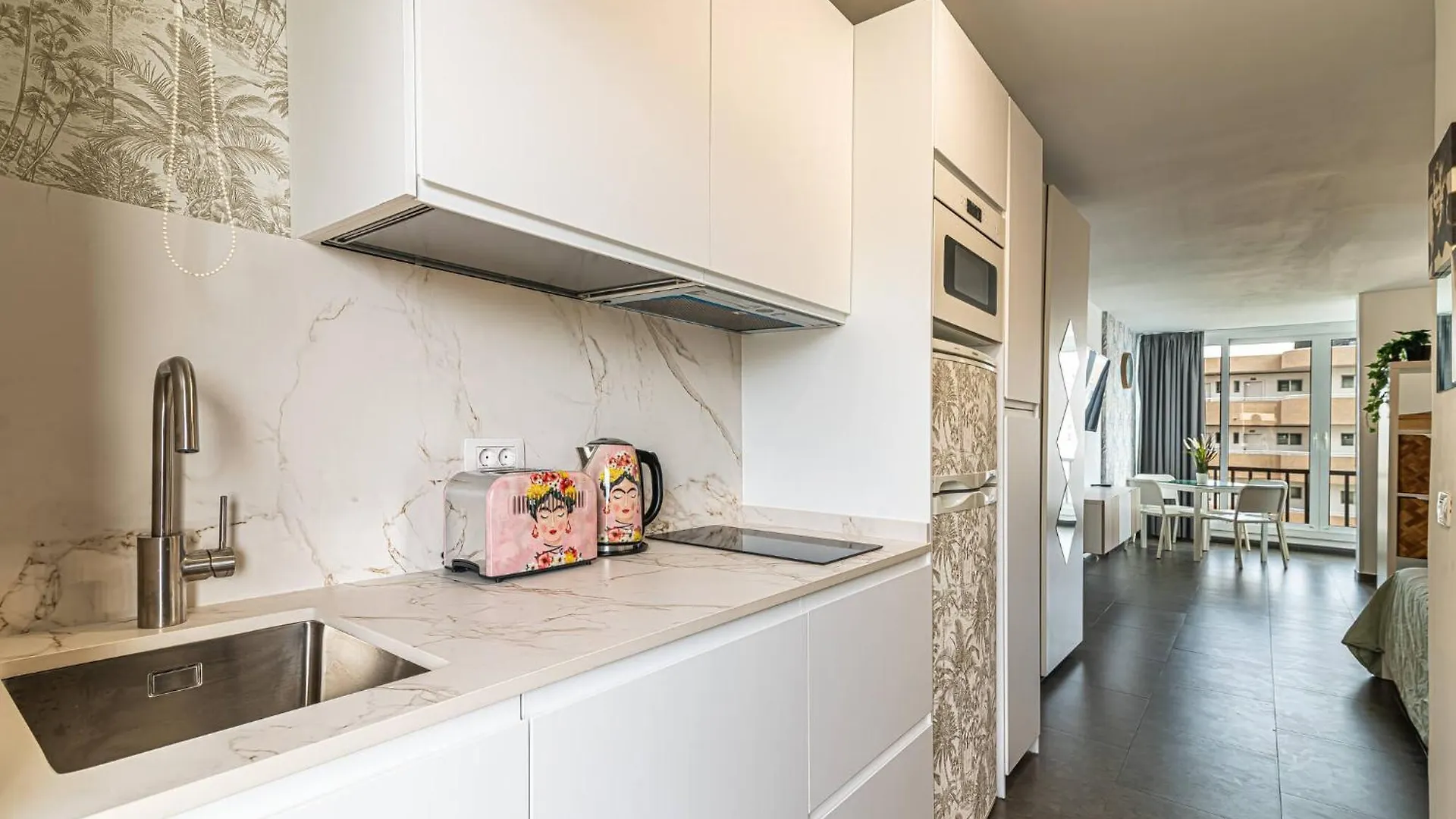 New Apartament Las Americas 아로나 0*,